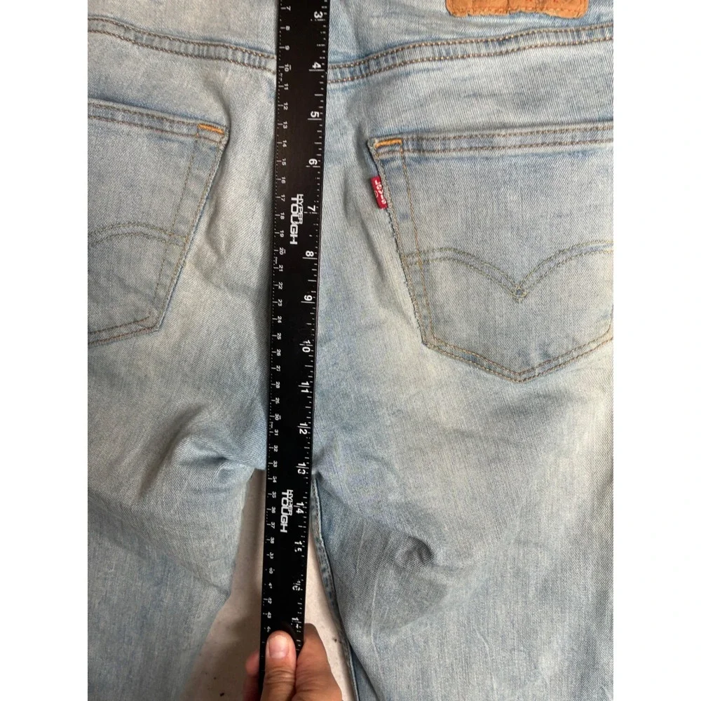 Levis levis 511